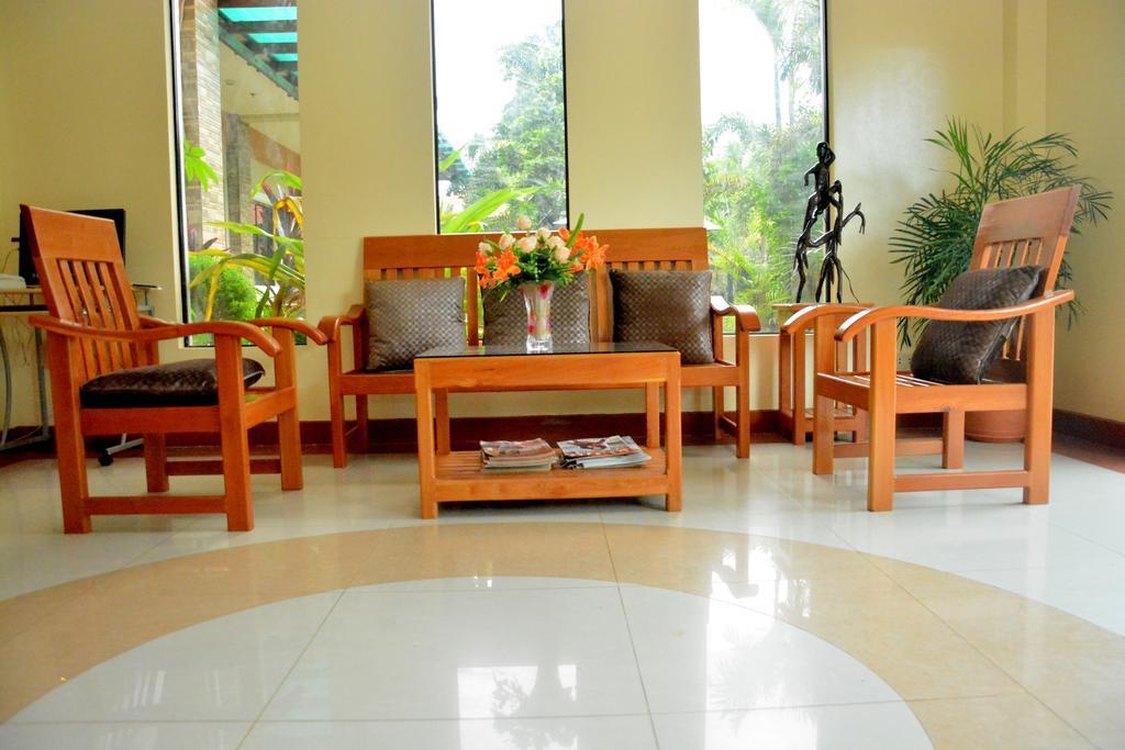 Casanas Suites Puerto Princesa Zewnętrze zdjęcie