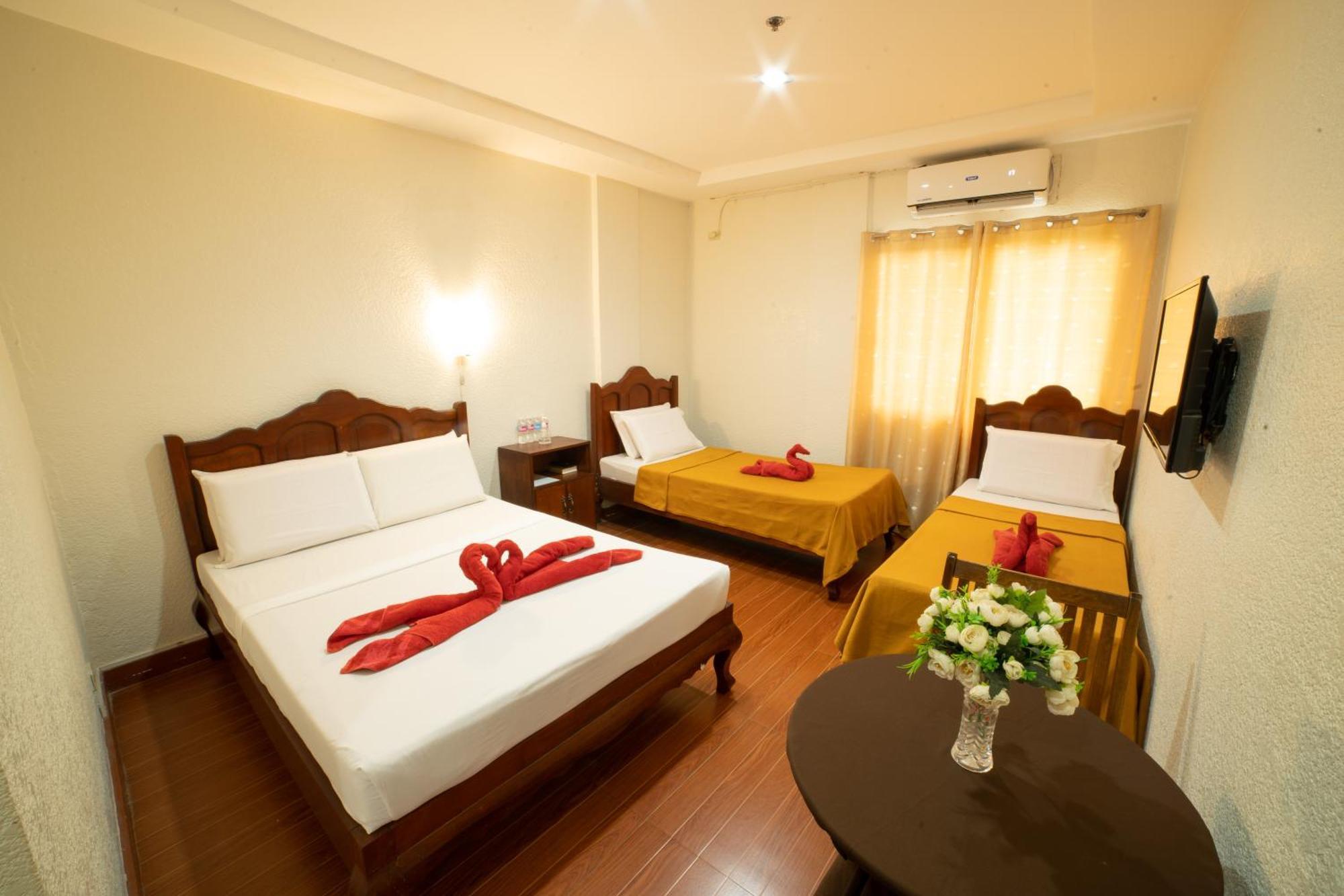 Casanas Suites Puerto Princesa Zewnętrze zdjęcie