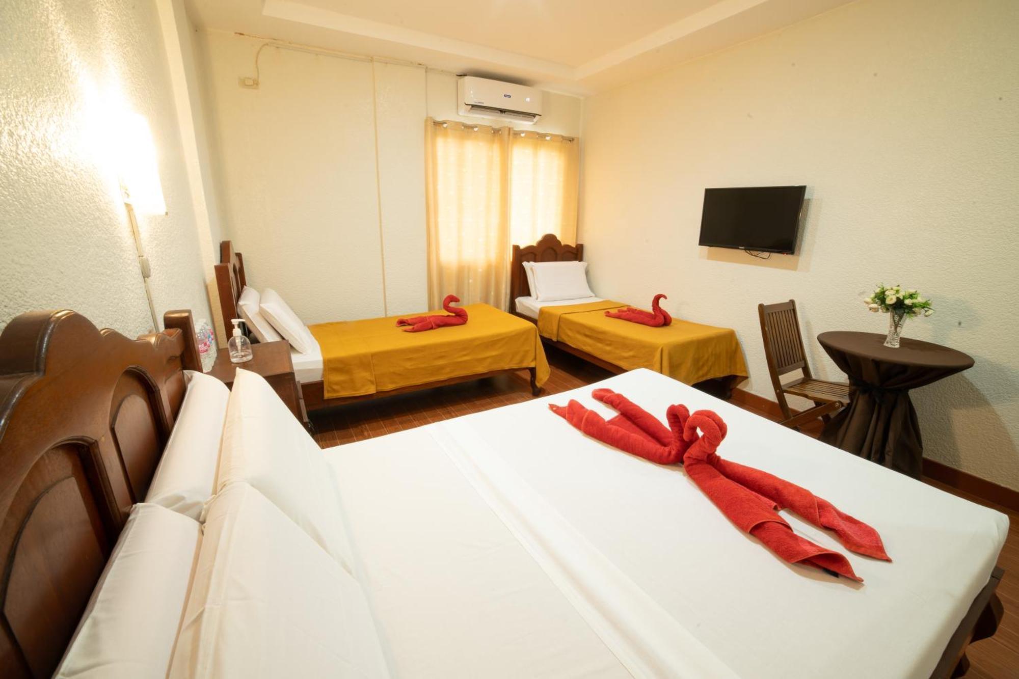 Casanas Suites Puerto Princesa Zewnętrze zdjęcie