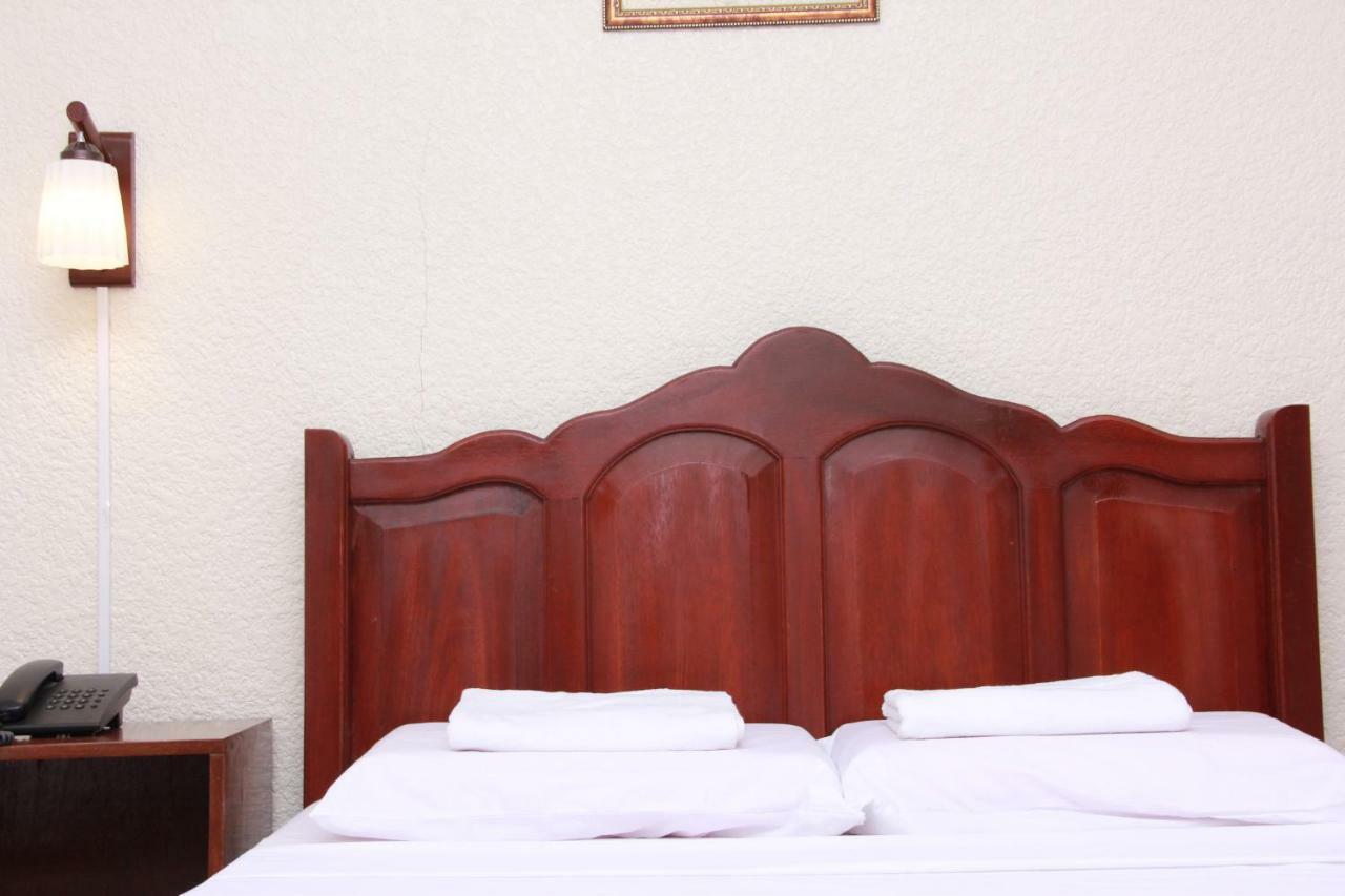 Casanas Suites Puerto Princesa Zewnętrze zdjęcie