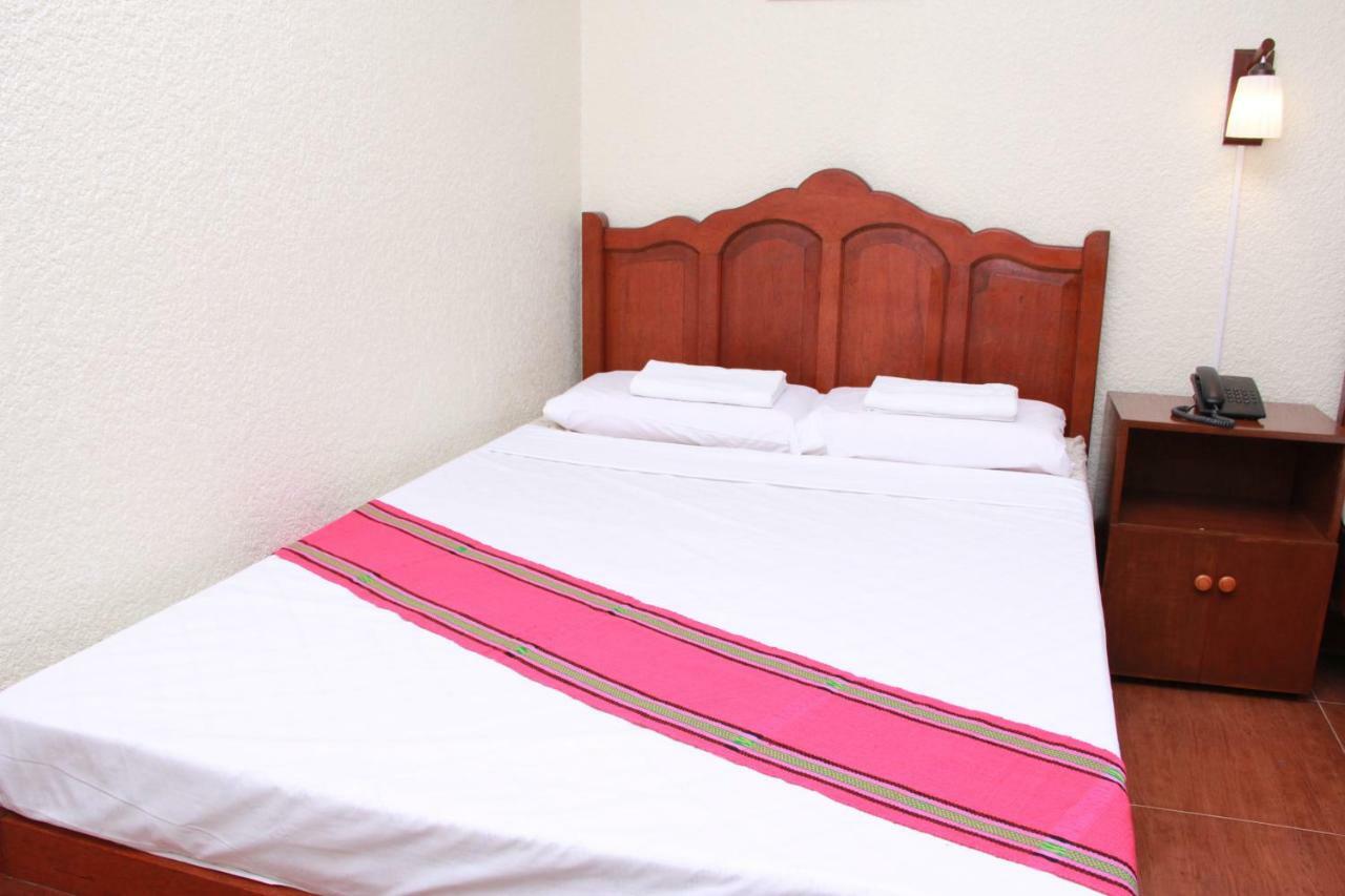 Casanas Suites Puerto Princesa Zewnętrze zdjęcie