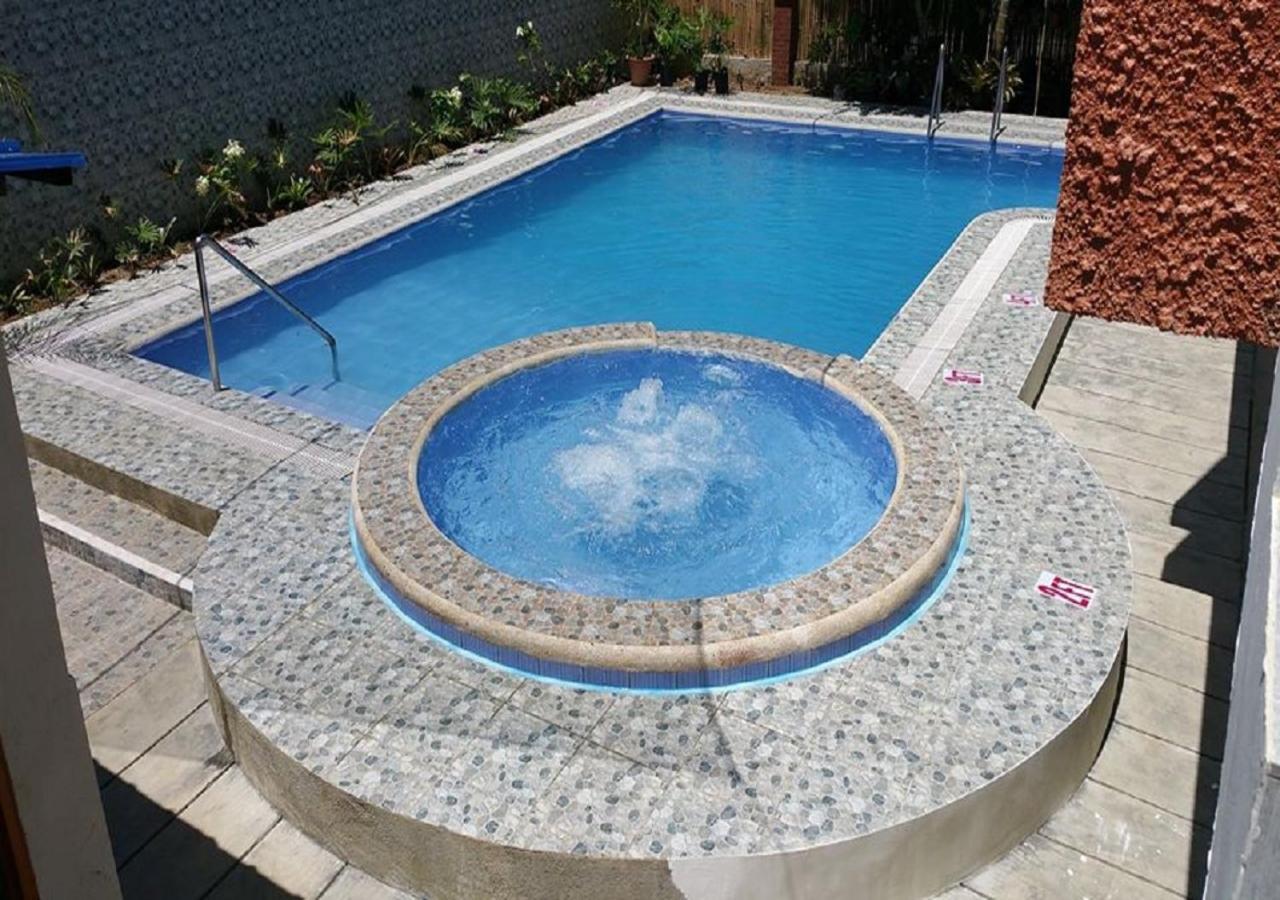 Casanas Suites Puerto Princesa Zewnętrze zdjęcie